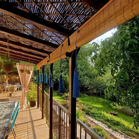 La Maison Thebaide